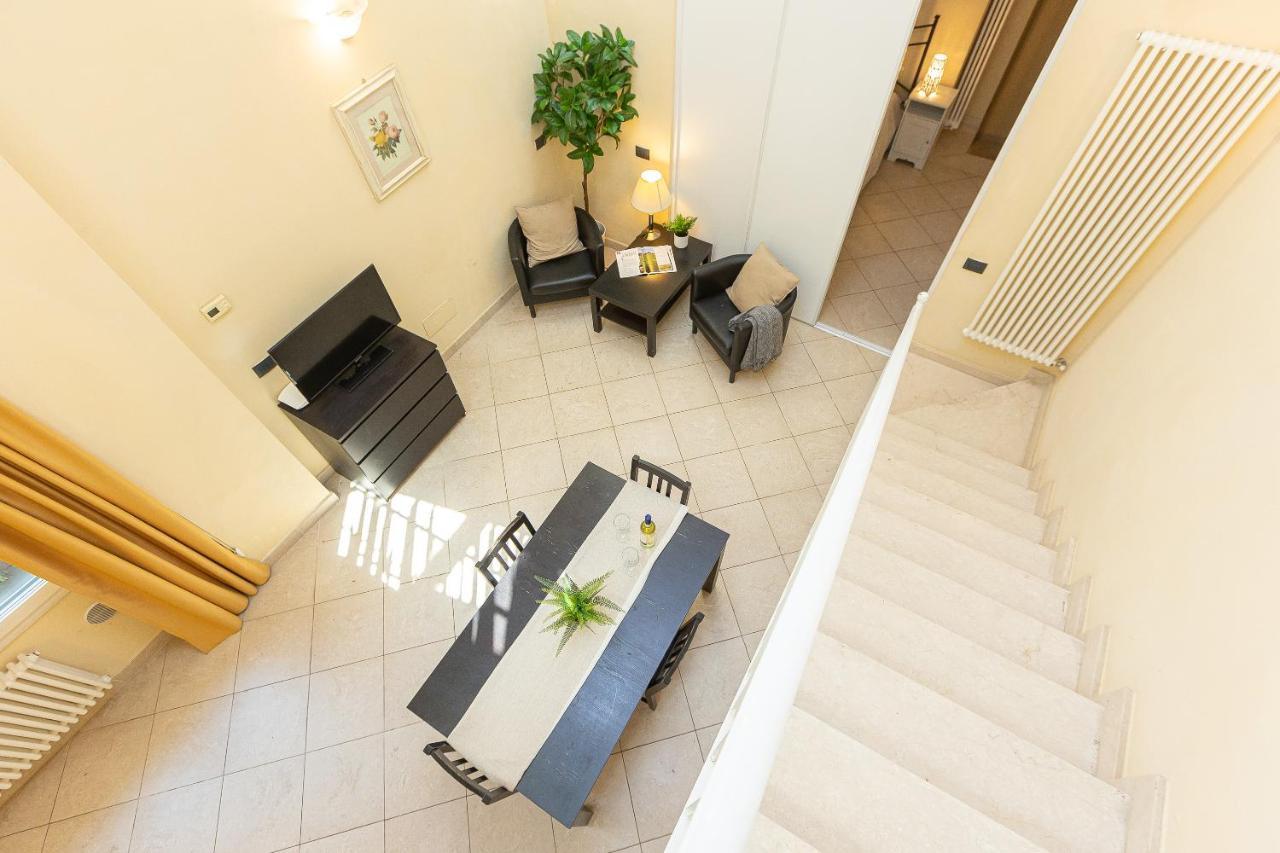 Palazzo Ghibellina 3 By Rental In ฟลอเรนซ์ ภายนอก รูปภาพ