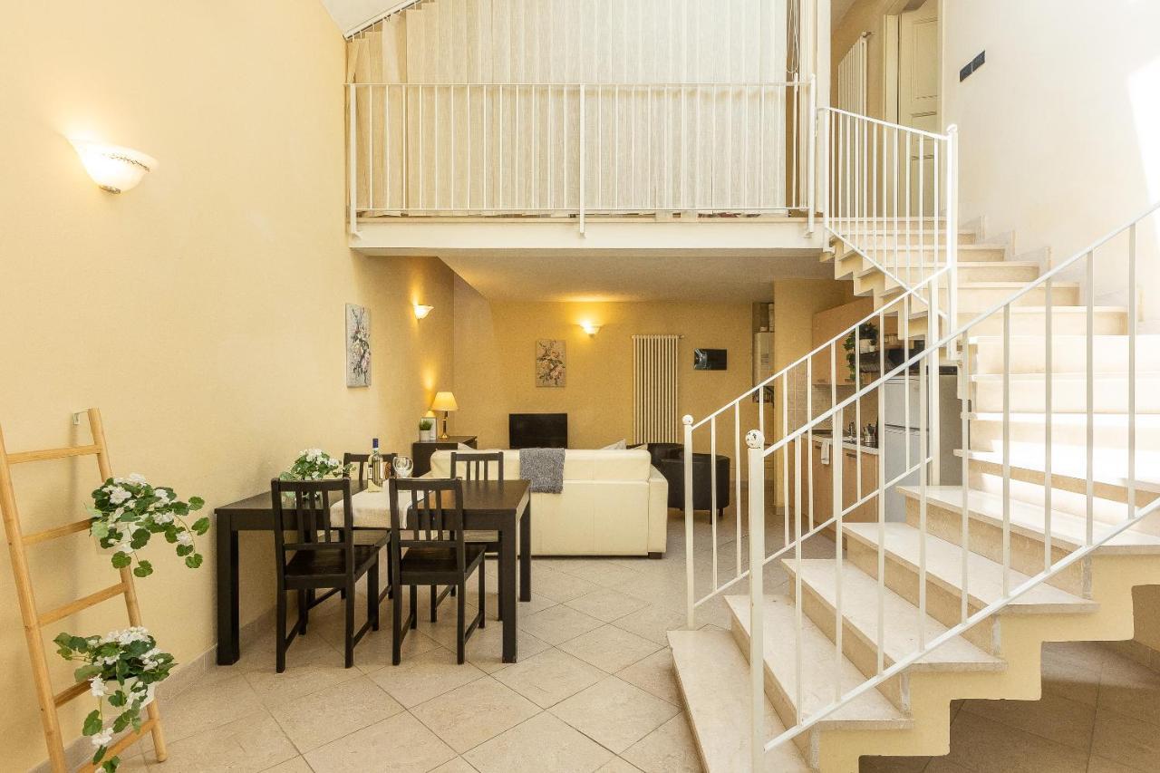 Palazzo Ghibellina 3 By Rental In ฟลอเรนซ์ ภายนอก รูปภาพ
